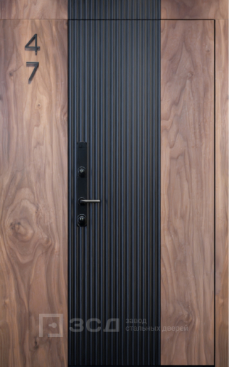 Стальные двери для деревянного дома